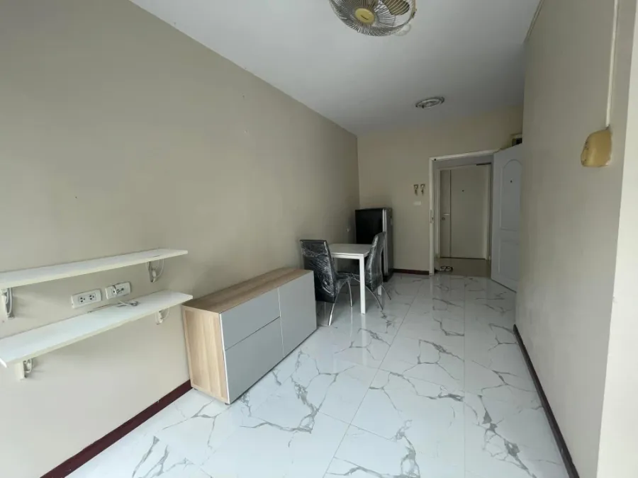 ขายคอนโด A space Sukhumvit 77 ห้องพร้อมอยู่ พื้นทีใช้สอยเยอะ ราคาอย่งโดน มาเป็นเจ้าของได้แล้ววันนี้