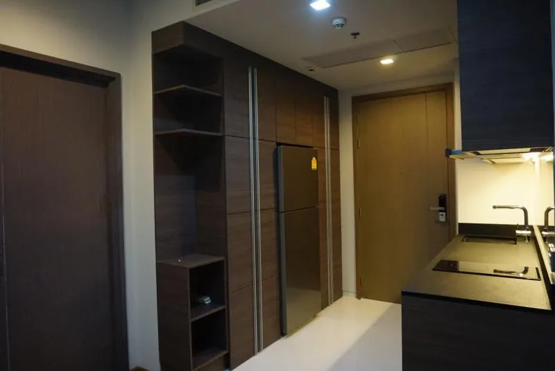 - For Sale - Condo Keyne by Sansiri, clean new room, luxury style, gold location, but friendly price Hurry to become the owner