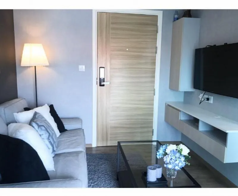 ขายด่วน Notting hill pahol kaset ห้องใหม่กริ๊บ ตกแต่งหรูหรา เตียงใหญ่นุ่มเน้นนอนสบาย สนใจรีบเลยด่วนๆ