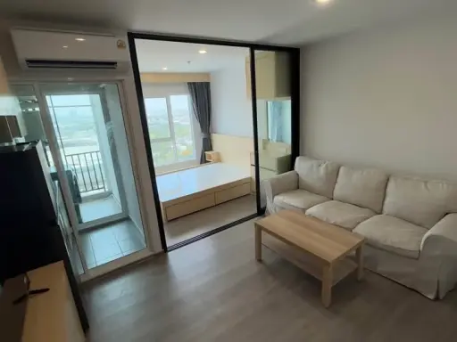 For rent: Regent Home Bangna. Hotel-style rooms, quiet and comfortable. Beautiful, cozy, minimalist design with high-quality furniture. Book now!