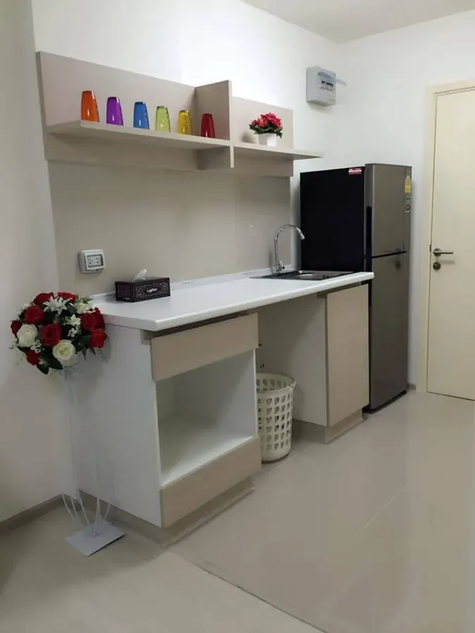 For rent Aspire Ladprao 113 perfectly decorated. with good furniture sofa bed Book in advance