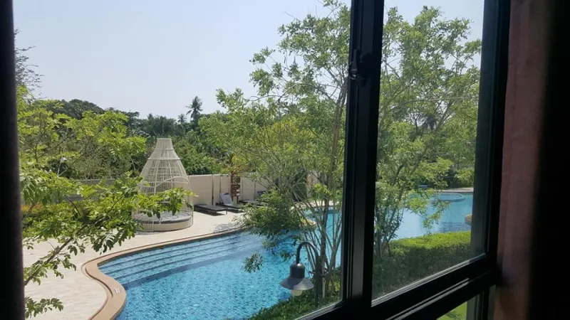 ให้เช่า ยูนิโอ พระราม 2-ท่าข้าม ราคาย่อมเยา พร้อมเครื่องซักผ้า วิวสระว่ายน้ำ อย่ามัวรอช้านะคะ