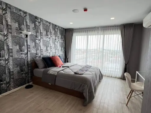 For rent: Atmoz Ladprao 71, north side, unblocked view, very nice room. Good wallpaper. Hurry up to reserve.