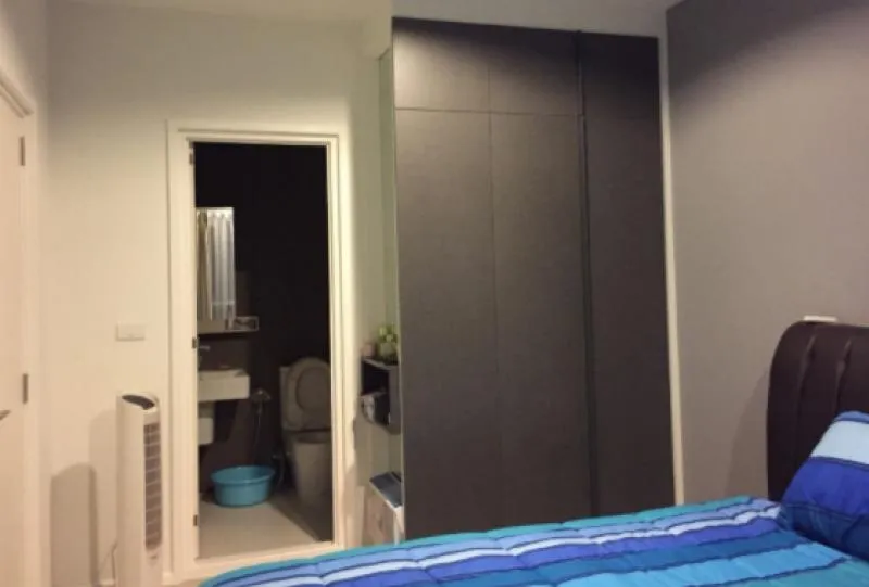 Condo for rent, The Key Wutthakat, 2 bedrooms, high floor, beautiful room, fully furnished, drag your bags, come quickly.