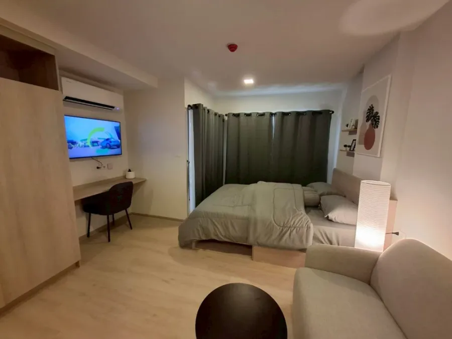 ให้เช่า D condo Air Ladkrabang ห้องน่าอยู่ เฟอร์ เครื่องใช้ไฟฟ้าครบ ราคาไม่แรง มาแต่ตัวเข้าอยู่ได้เลย