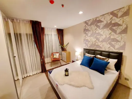Urgent for rent !! Condo Life Asoke - Rama 9, good view, gold location, full furniture Ready to move in, book now !! images