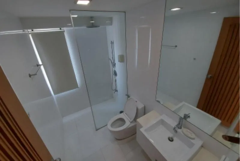 Condo for rent, My Resort Bangkok, high floor, very good view, beautiful decorated room, luxurious, inviting. This price is not reserved, it is considered a big mistake.
