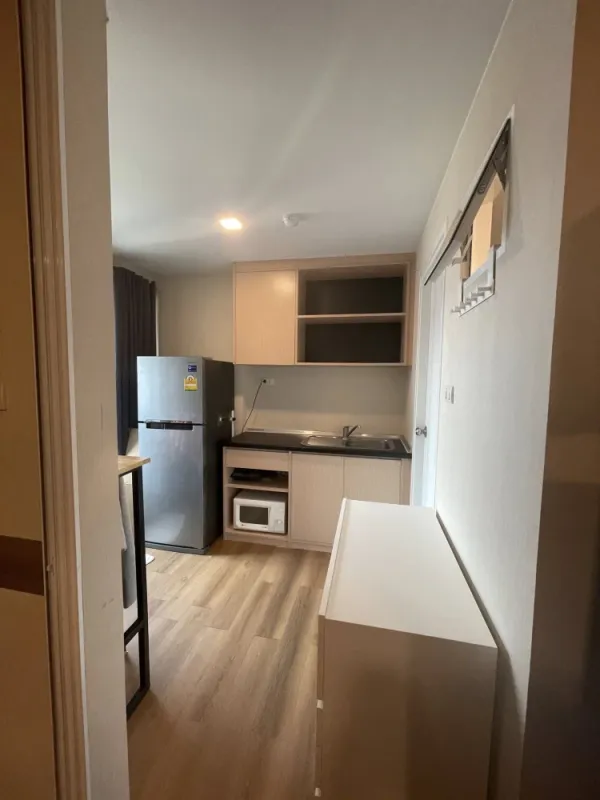 ขาย JW Condo @ Donmuang ห้องสตูดิโอ บิ้วอินเฟอร์นิเจอร์อย่างดี สิ่งอำนวยความสะดวกครบครัน จองด่วน