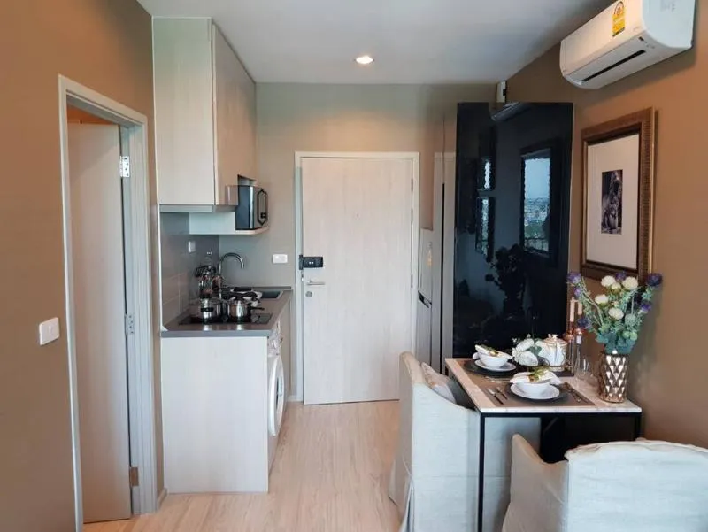 Sell ​​/ rent urgently !! Ideo Mobi Sukhumvit Eastgate Condo, beautiful room, luxury decoration, fully furnished, ready to move in, book now !!