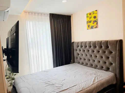 For rent IKON Sukhumvit 77, 8th floor, corner room, fully furnished, good quality, hurry and book now.