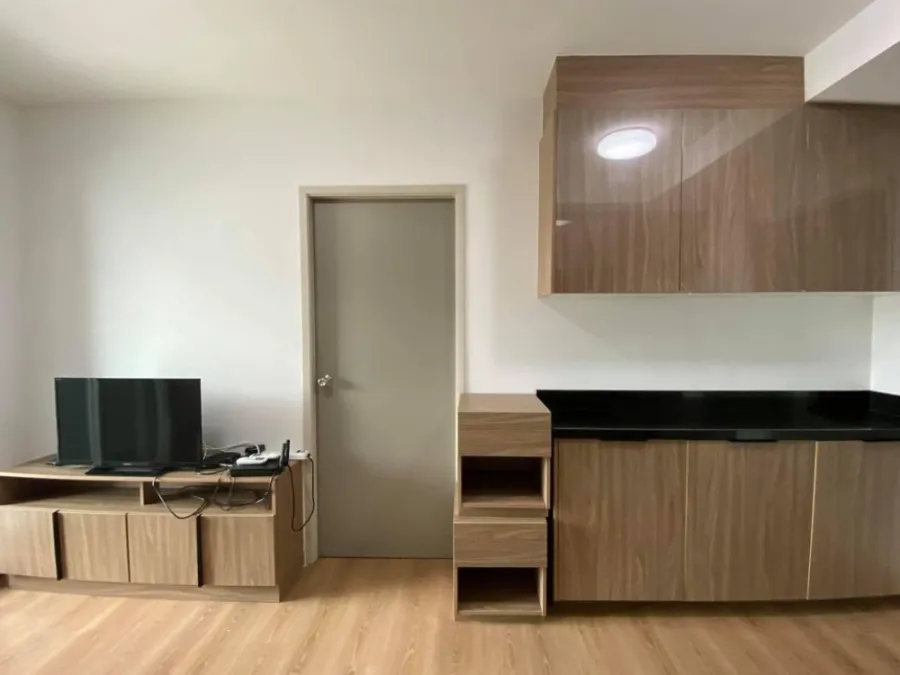 Condo for rent/sale, next to BTS Senanikom, Chapter One the campus Kaset, Building G, 8th floor, north, bang like this, don't miss it.