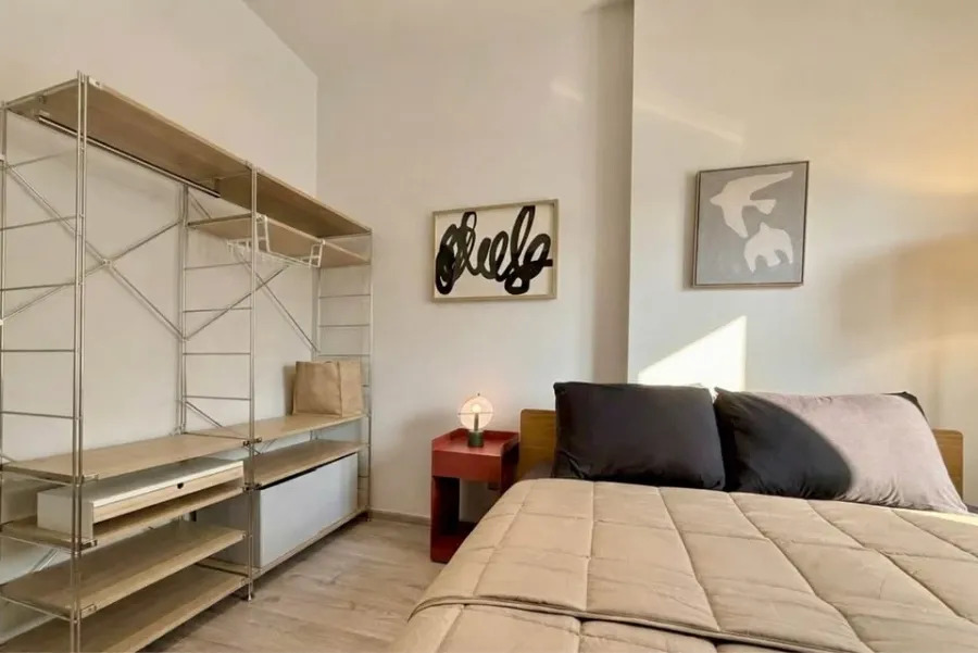 ให้เช่า Rhythm Ekkamai Estate ตกแต่งด้วยคอนเซปต์ Cozy Modern โทนอบอุ่น อยู่สบาย ห้องโปร่ง แสงธรรมชาติเข้าดี เหมาะกับการพักผ่อน