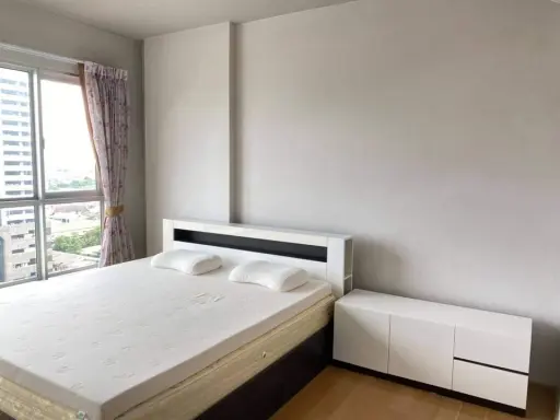 คอนโด ไฮฟ์ Sathorn ทำให้ชีวิตของคนคล่องตัวมากกว่าที่เคย ให้ธรรมชาติโอบล้อมตัวคุณไว้ ห้องใหม่ ขายด่วน images