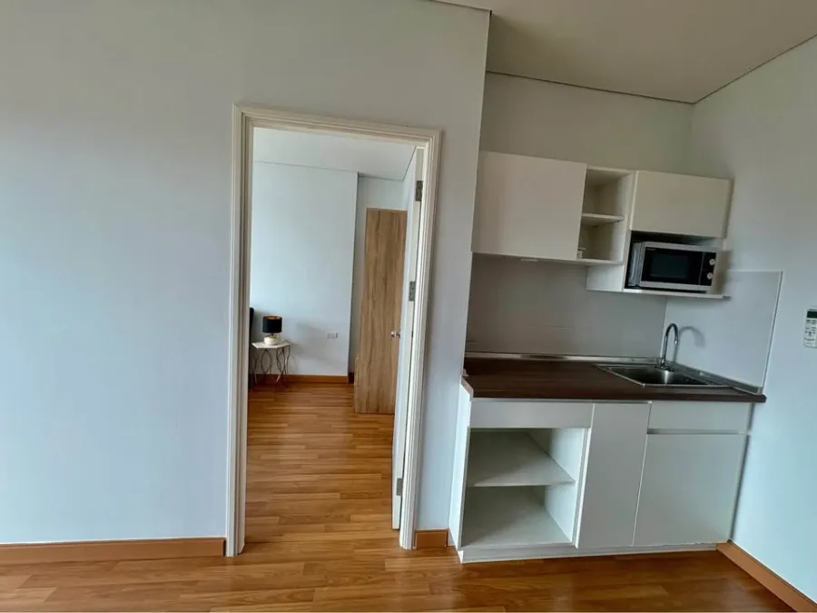Condo for sale or rent, Lumpini Place Ratchada-Sathu, ready to move in, complete facilities Great value, book now.