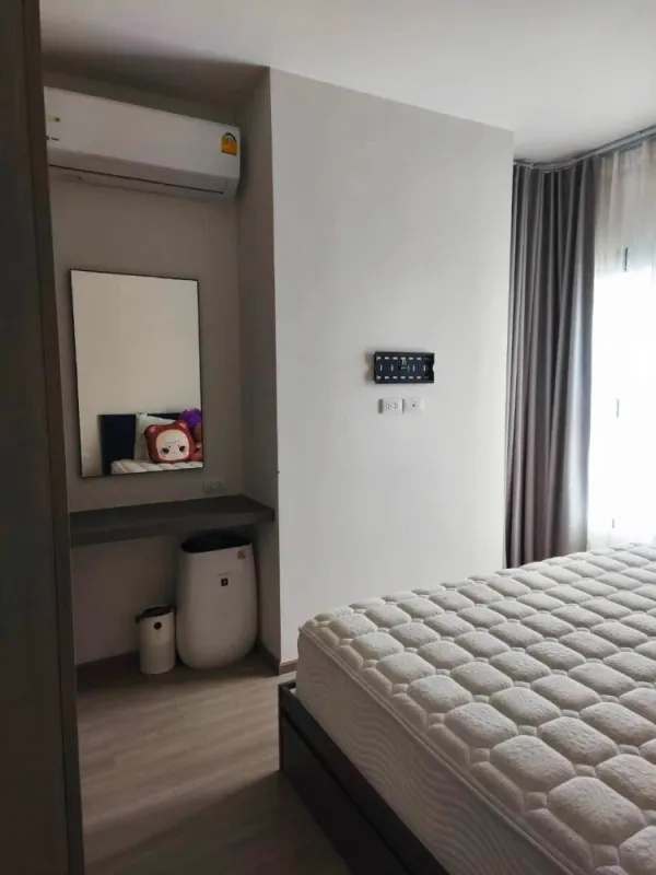 ให้เช่า The Base Phetchaburi-Thonglor ห้องใหญ่ห้องมุม เฟอร์นิเจอร์และเครื่องใช้ไฟฟ้าครบ หิ้วกระเป๋าเข้าอยู่ได้เลย
