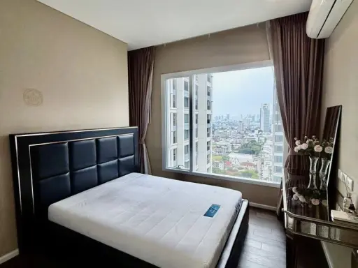 For rent The saint residences, spacious room, high floor, beautiful view, with quality furniture, hurry and book now.