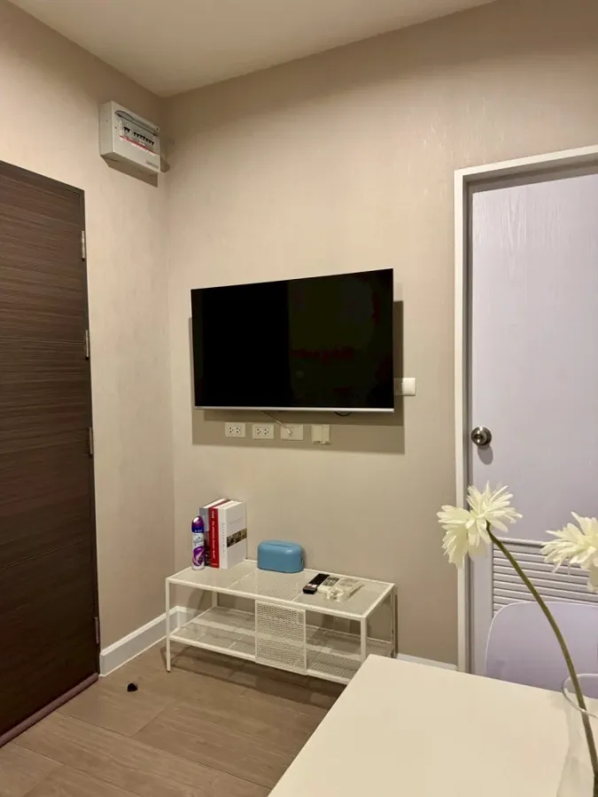 ให้เช่า เมโทร สกาย ประชาชื่น ชั้น 2 เฟอร์นิเจอร์และเครื่องใช้ไฟฟ้าครบ สนใจจองเลยจ้า