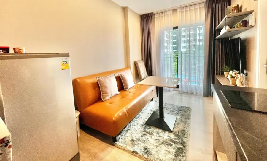 Condo for rent, Kensington Sukhumvit-Thepharak. The room is decorated in a minimalist style, minimalist, cozy, good price, book now.