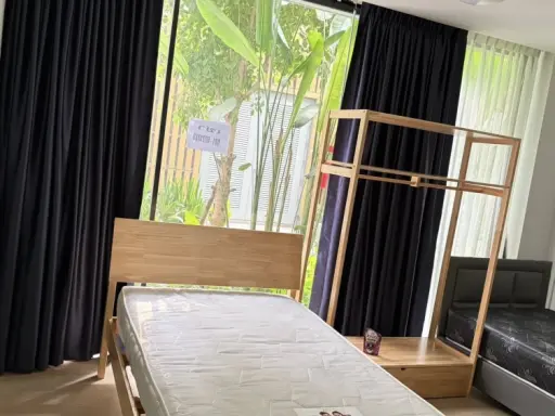 For rent: Mori Condominium, Muang Thong Thani. Spacious room, ready to move in, fully furnished. Book now!