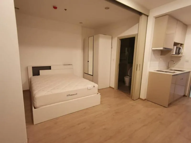 Ideo Q จุฬา สามย่าน ให้เช่า ตกแต่งเรียบง่าย ห้องแบบ 1 Bed พร้อมเข้าอยู่ได้เลย ชั้นสูง สนใจรีบจอง