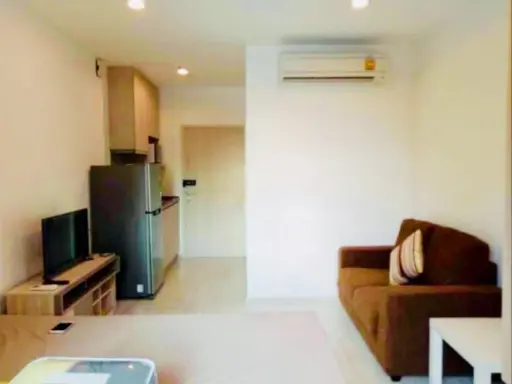 Urgent sale!! Condo Ideo Mobi Sukhumvit Eastgate, 5th floor, balcony next to the pool. Condo is ready to be next to the train!! images