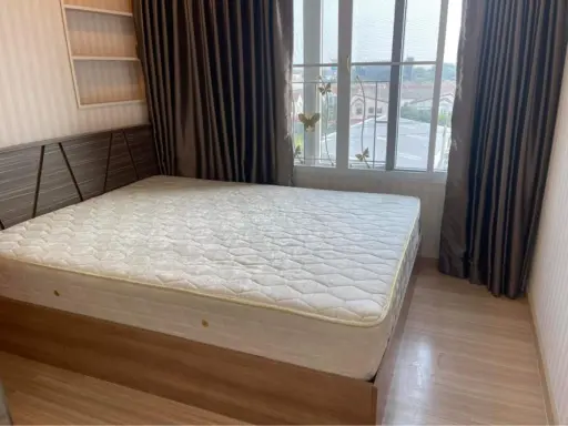 Urgent sale, Anna Condo Bang Phlu, nice room, 5th floor, cool breeze, not hot room, very good price, hurry and reserve.