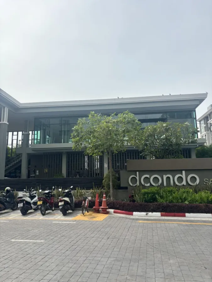 ให้เช่า D Condo Sathupradit 49 ห้องน่าอยู่ ชั้น 1 กว้างขวางอยู่สบาย เข้าออกสะดวก ราคาสบายกระเป๋า สิ่งอำนวยความสะดวกครบ จองเลยก่อนพลาด+++