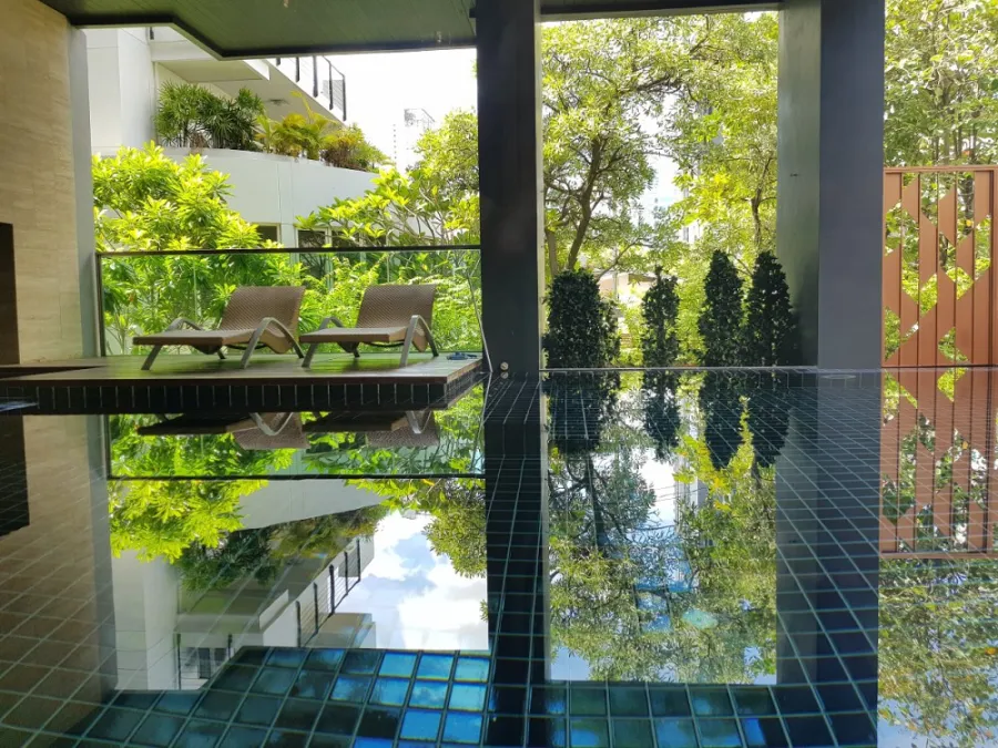 Condo for rent, Rende Sukhumvit 23, beautiful room, window facing south, near MRT, convenient to travel, book now!