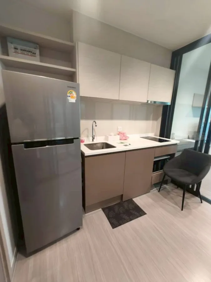 ให้เช่า Life Sathorn Sierra ห้องพร้อมอยู่ เฟอร์พร้อม ชั้นสูง จองเลย