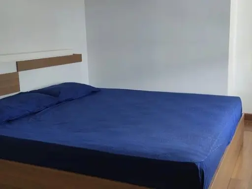 For rent: The Parkland Ratchada Tha Phra, 2 bedrooms, 1 bathroom, 7th floor, swimming pool view. Drag your bag here.