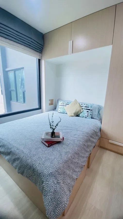 Sale, rent, Life Asoke, nice room, fully furnished and electrical appliances One bag can go in.