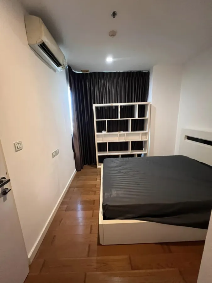 For sale, for rent, Condolette Ice Ratchawithi, white room, comfortable eyes, city view, full of electrical appliances, good like this, book now.
