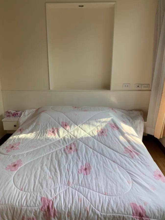 Urgent sale!! Ratchada City Condo 18, beautiful room, ready to move in, just bring your luggage and stay. Can't reserve anymore!!