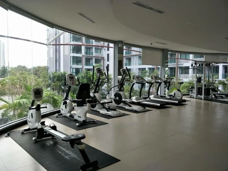 ให้เช่า Dusit grand park condo jomtien วิวสระน้ำ ชั้น 4 ตกแต่งครบ อุปกรณ์พร้อม จองเลยจ้า