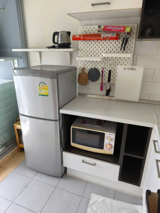 For rent!! Lumpini Ville Sukhumvit 77 condo, complete with furniture and appliances, ready to move in. Hurry and book now!!