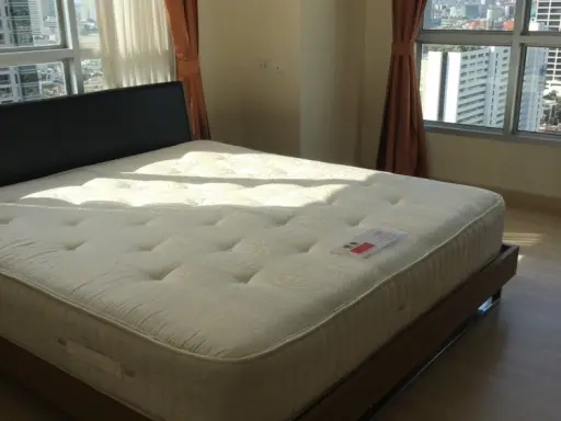ขาย ให้เช่า!! คอนโด ไลฟ์ แอท สาทร 10 ห้องเลขที่ 48/283 ห้องสวยติดรถไฟฟ้า ทำเลดีพร้อมอยู่ อย่ารอช้า!! images