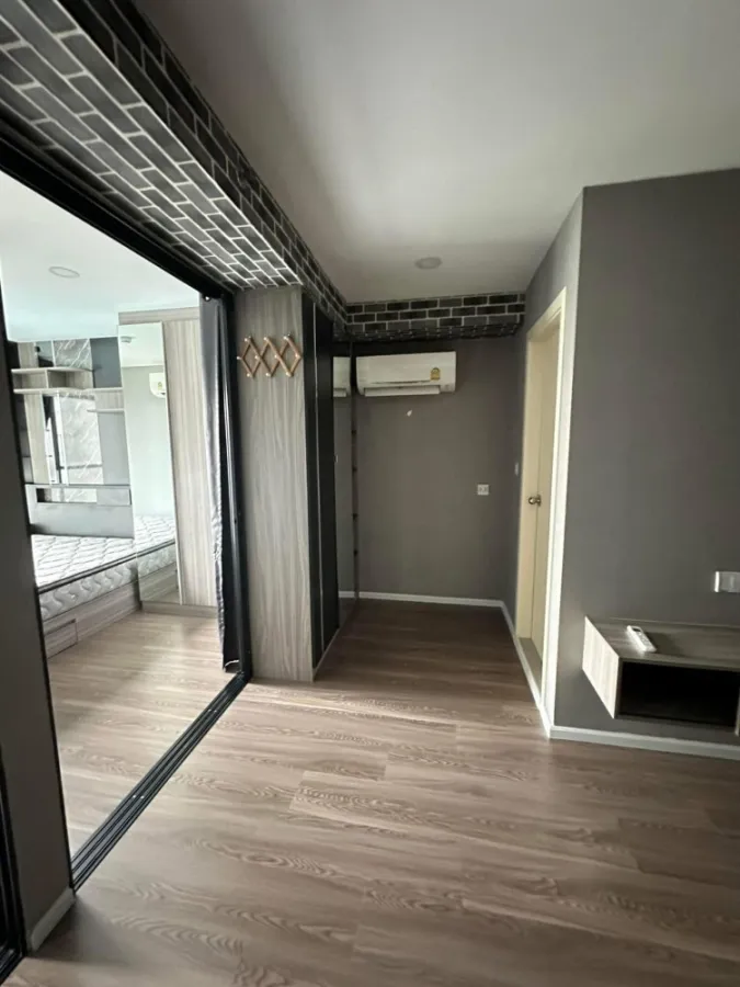 For rent, The Origin Phahon - Saphan Mai, fully built-in furniture, very good price, one bag can move in.