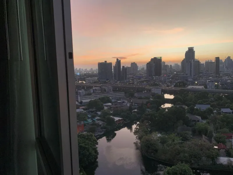 ขาย ให้เช่า เดอะ เบส สุขุมวิท 77 วิวสวยมาก โซฟาอย่างดีน่านั่งสุดๆ ไม่จองแล้วจะเสียใจจ้า