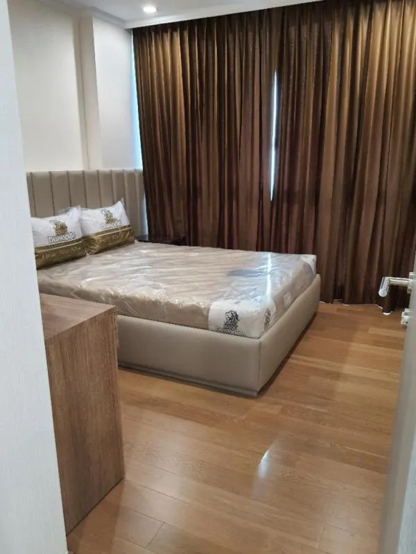 Urgent for rent !! Supalai Oriental Sukhumvit 39 Condo, prime location, convenient to travel by train Responding to all lifestyles, book now !!