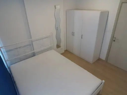 Condo for rent: The Base Rama 9 - Ramkhamhaeng, complete with furniture and electrical appliances.