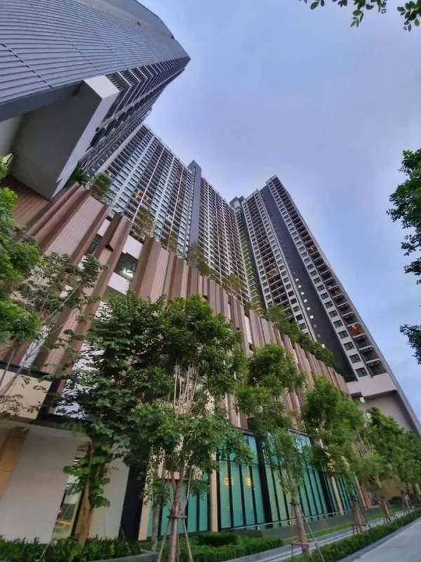 Urgent !! Condo for rent, Kensington Sukhumvit-Theparak, high room, beautiful view, fully furnished Let's move on !!
