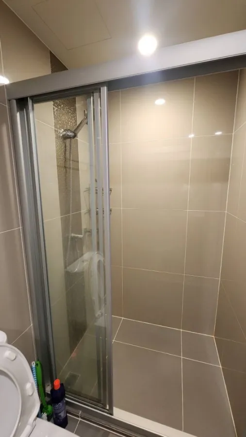 For rent/sale Condo IDEO Ratchada-Sutthisan, 21st floor, room facing north, room is a single corridor, very private, buy now.