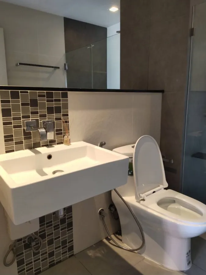 For sale: Urbano Absolute Sathorn-Taksin, room ready to move in. Affordable price Come be the owner here.