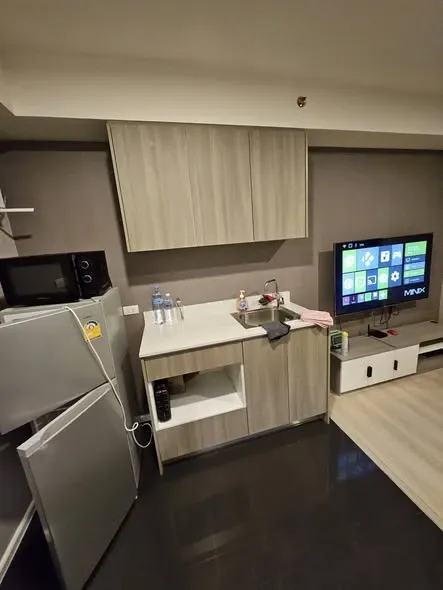 ปล่อยเช่า a space mega ห้องมุมมีความเป็นส่วนตัว ชั้น 32 ได้วิวดี เฟอร์ เครื่องใช้ไฟฟ้าครบ จองลเย อย่าพลาด