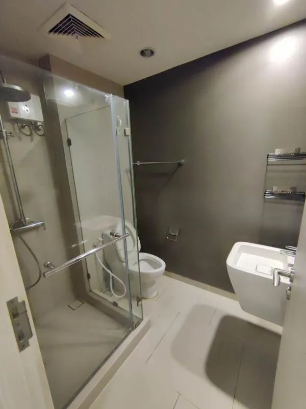 Urgent. Condo for rent, Sense Phaholyothin, furnished room, ready to move in, fully furnished, don't let it slip away.