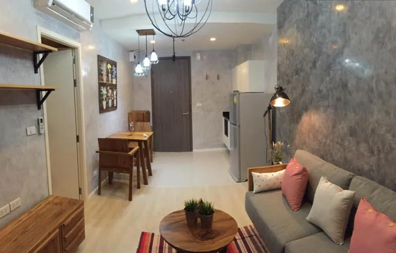 ให้เช่า Quinn condo ง่ายเรื่องอยู่ สบายเรื่องกิน ใกล้ MRT สุทธิ​สาร จองเลย คุ้มค่าคุ้มราคาสุดๆ