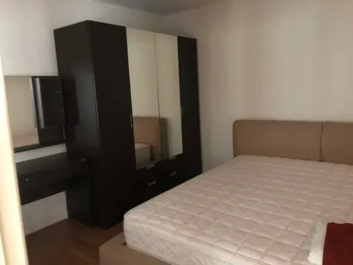 Condo for Sale – Lumpini Place Borommaratchachonnani – Pinklao, 17th Floor, Spacious & Partitioned Room
