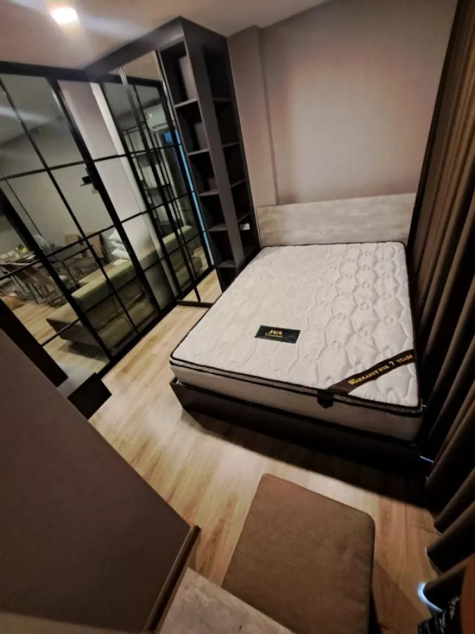 For rent: The Cube Loft Ladprao 107, 5th floor unit, next to the fire escape, fully furnished. Grab it now!