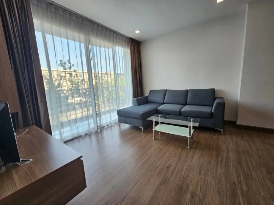 For rent Green Lake Condo Sriracha ห้องกว้างขวาง มาพร้อมพื้นที่ใช้สอย ราคาดี รีบมาจองเลย