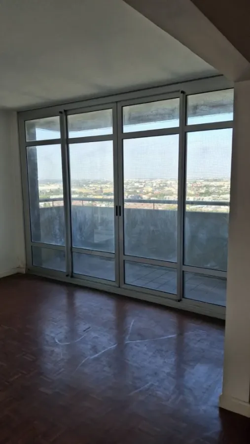 Superior Condominium for sale. Unfurnished unit with spacious living area in a great location with beautiful, unblocked views. Book now!